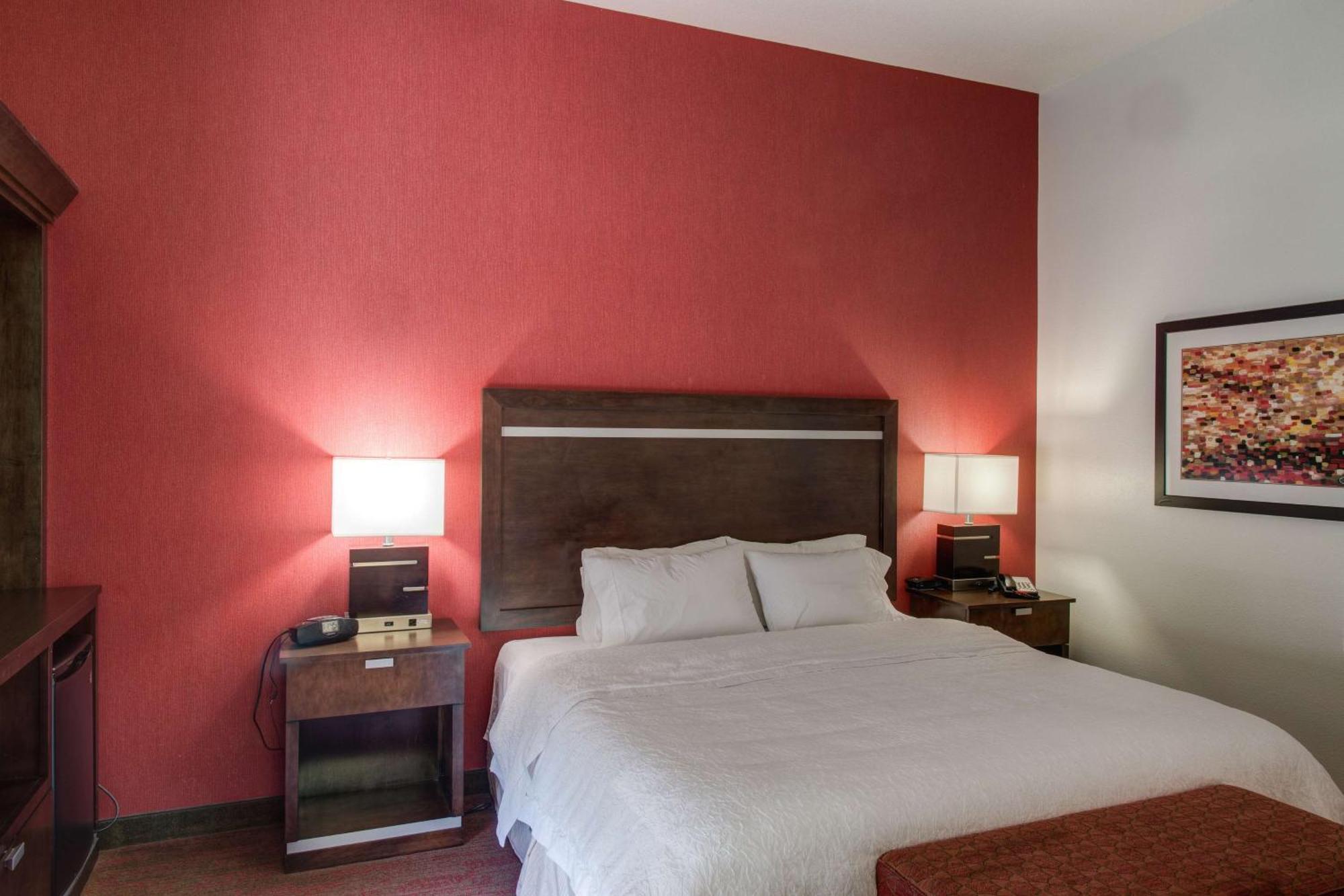 Hampton Inn & Suites Detroit/Airport Romulus Exterior foto